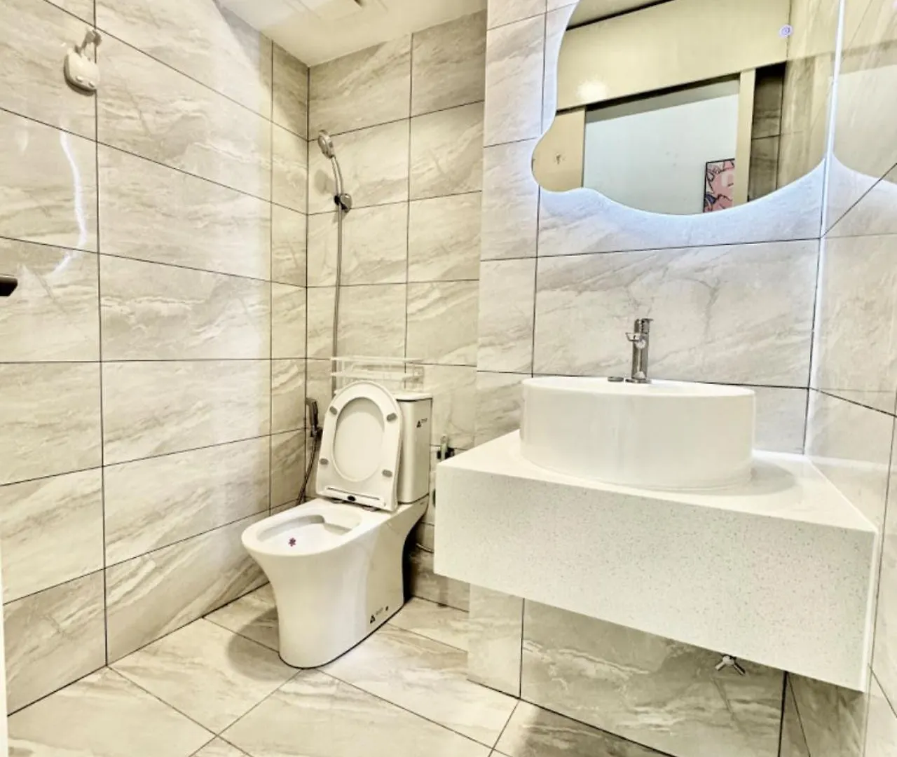 Arte Cheras, Kuala Lumpur 3 Room X 8 Pax Klcc Nice View Karaoke With Bathtub
