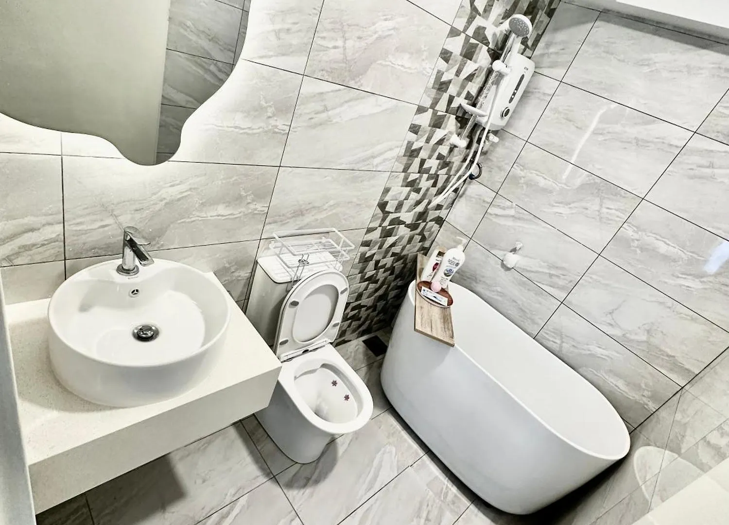 Arte Cheras, Kuala Lumpur 3 Room X 8 Pax Klcc Nice View Karaoke With Bathtub Apartament