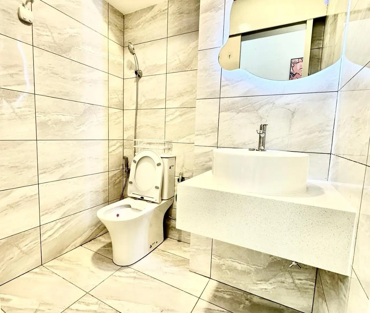 Arte Cheras, Kuala Lumpur 3 Room X 8 Pax Klcc Nice View Karaoke With Bathtub Malezja