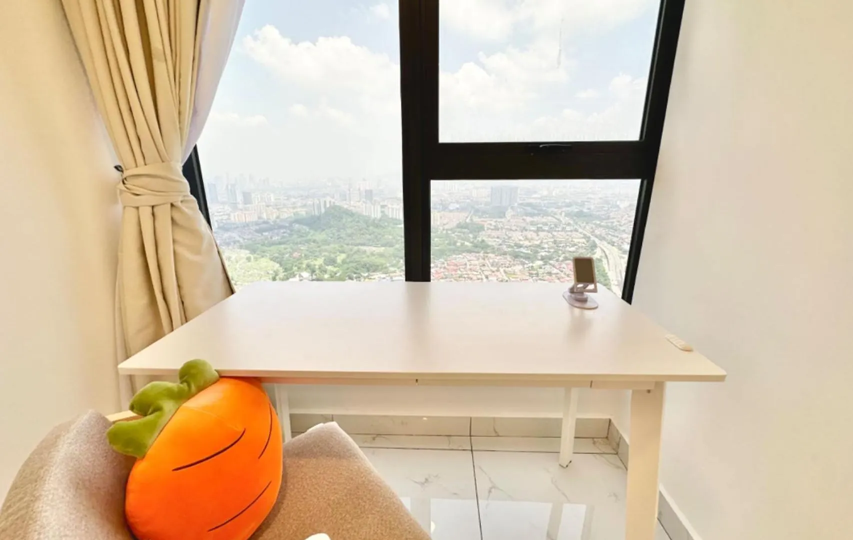 Arte Cheras, Kuala Lumpur 3 Room X 8 Pax Klcc Nice View Karaoke With Bathtub Malaysia