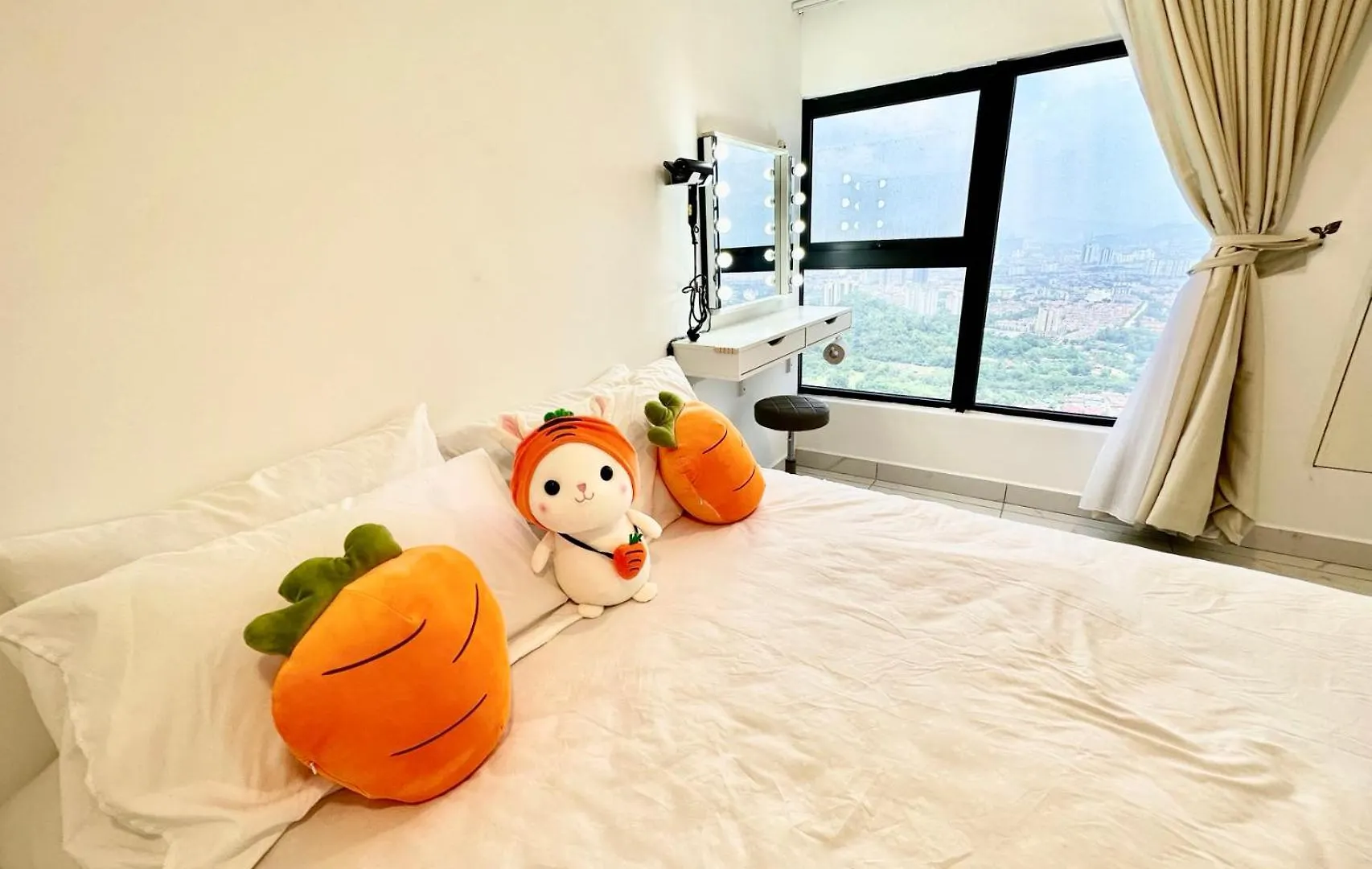 Arte Cheras, Kuala Lumpur 3 Room X 8 Pax Klcc Nice View Karaoke With Bathtub